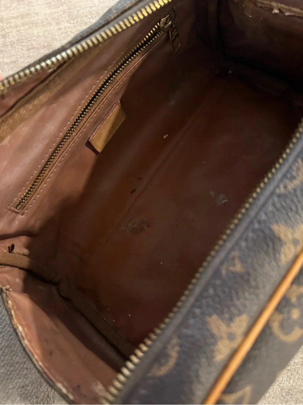 Louis Vuitton Monogram Cosmetic Case in Classic Brown